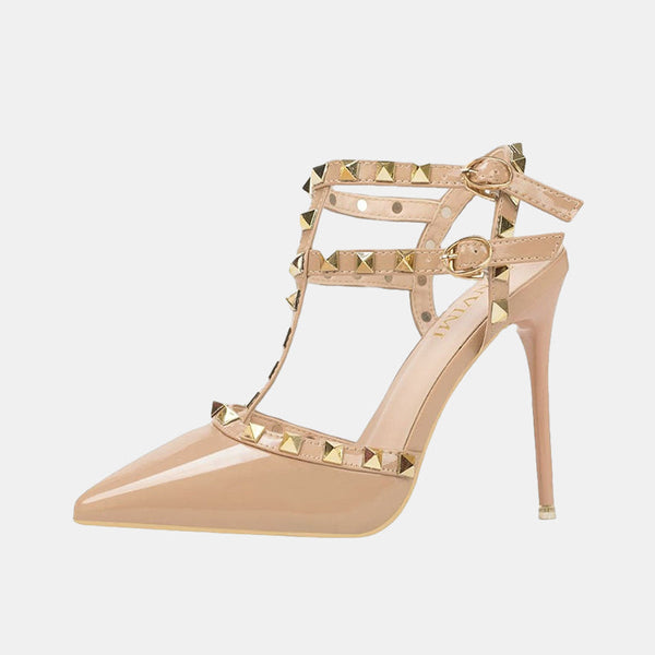 Rivets Pumps