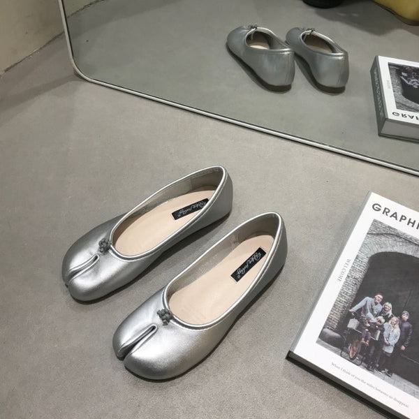 Lilac Flat Tabi Pumps